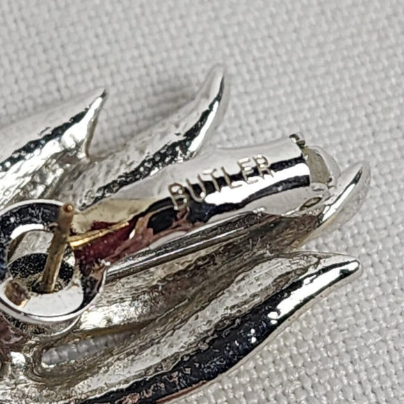 Vintage Butler Silver & Gold Stud Earrings - Picture 5 of 6